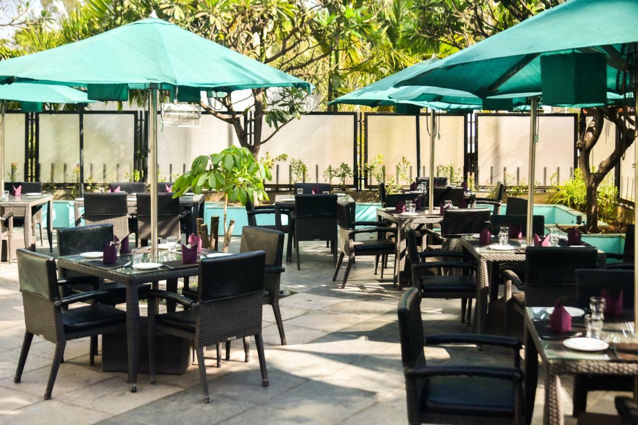 Noorya Business & Banquet Hotel Pimpri-Chinchwad Экстерьер фото