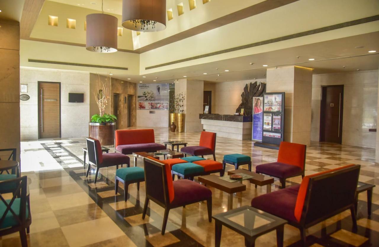 Noorya Business & Banquet Hotel Pimpri-Chinchwad Экстерьер фото